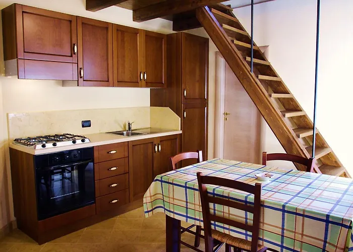 Mediterraneo - By Vacation Service *