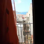 Апартаменти Mediterraneo - By Vacation Service Чефалу