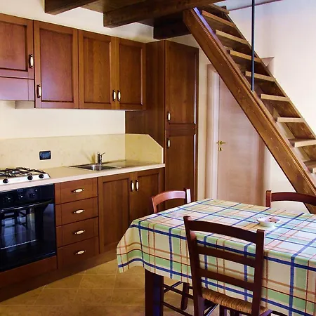 Mediterraneo - By Vacation Service *